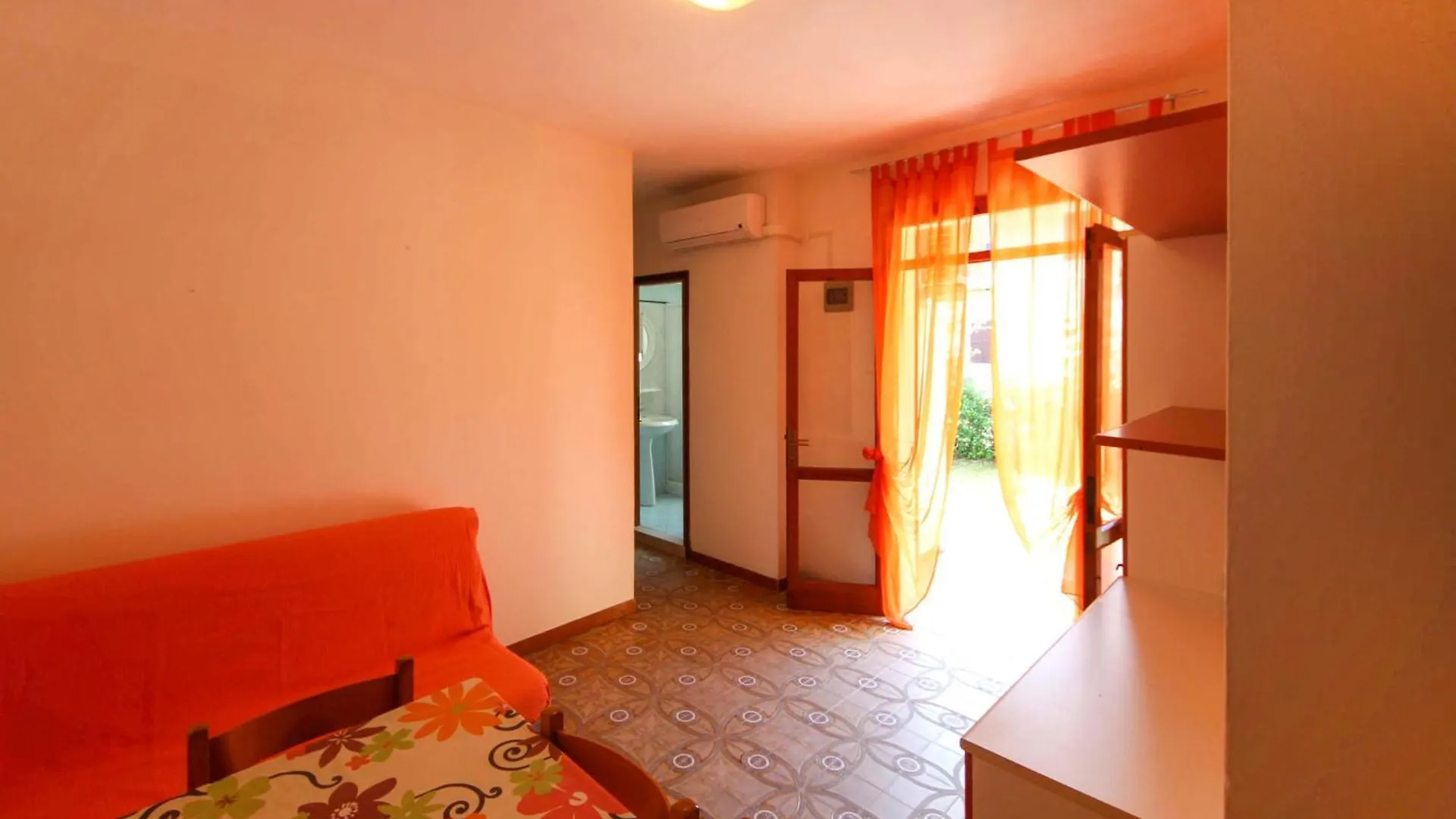 Apartment Lorenza-1 By Interhome Rosolina Mare